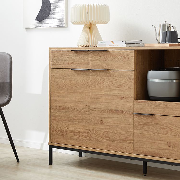 Woodgrain kitchen counter