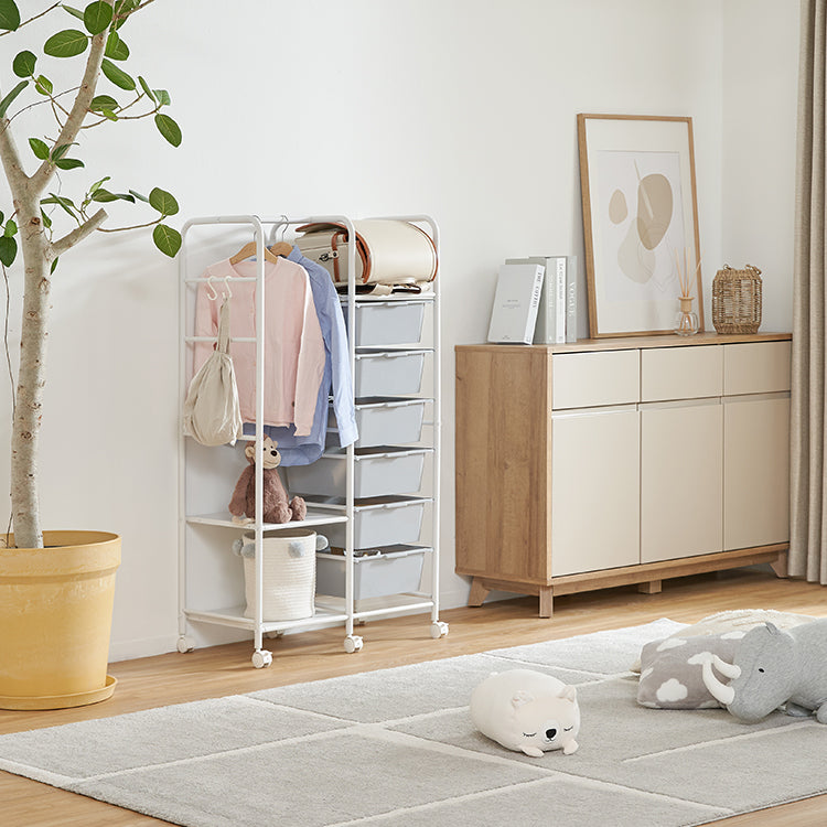 A simple design backpack rack