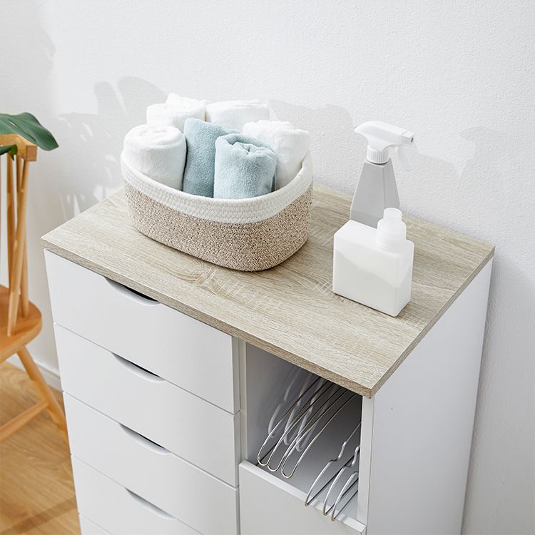 Laundry storage Laundry chest Towel storage Sanitary storage