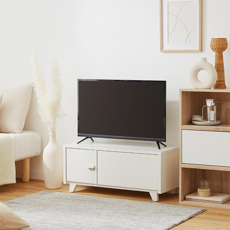 Low TV stand, 32-inch, wooden, with storage, Scandinavian style, with 2 doors of different colors