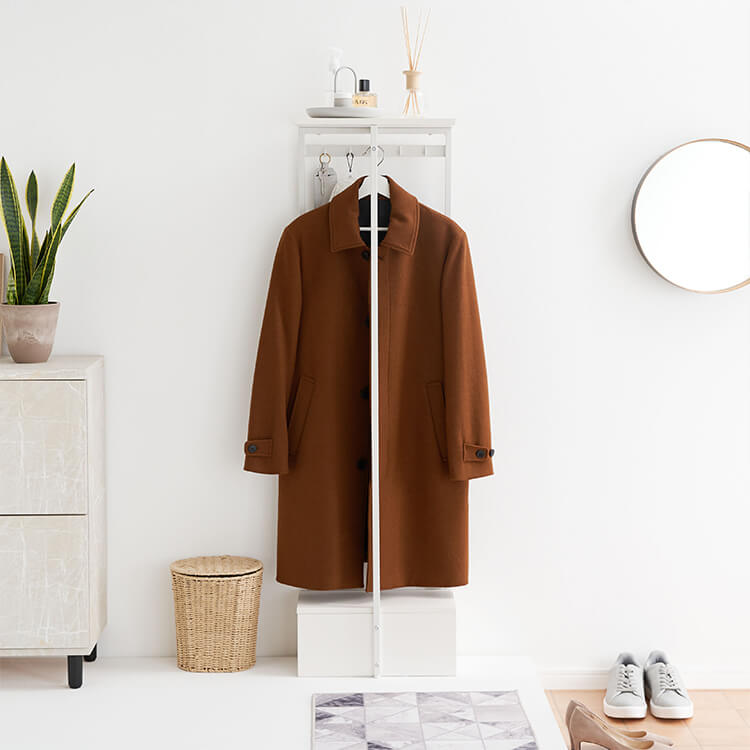 Compact entrance storage