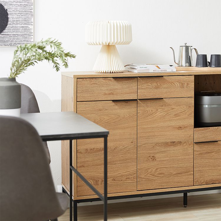 Woodgrain kitchen counter