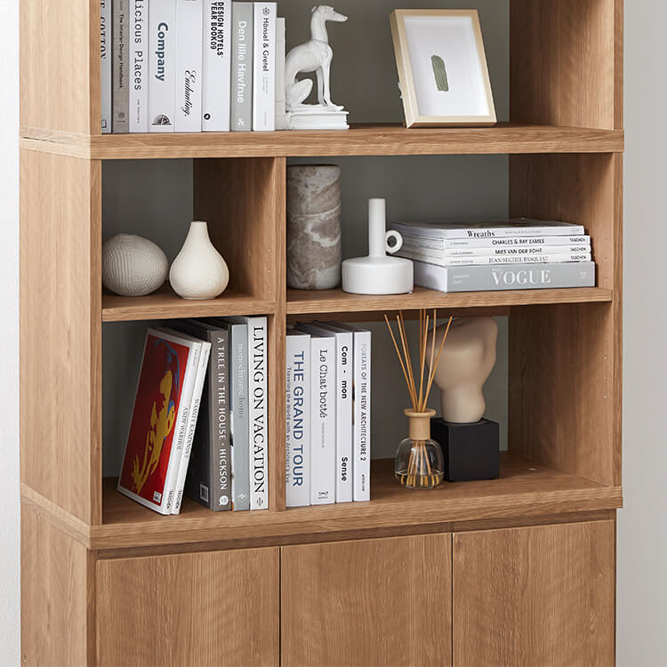 木目調がおしゃれな本棚