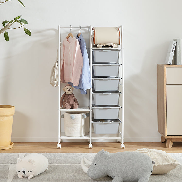 A simple design backpack rack
