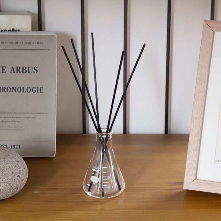 Reed diffuser SCI. (Silence)