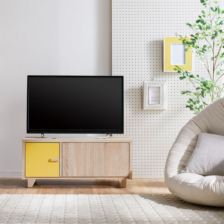 Low TV stand, 32-inch, wooden, with storage, Scandinavian style, with 2 doors of different colors