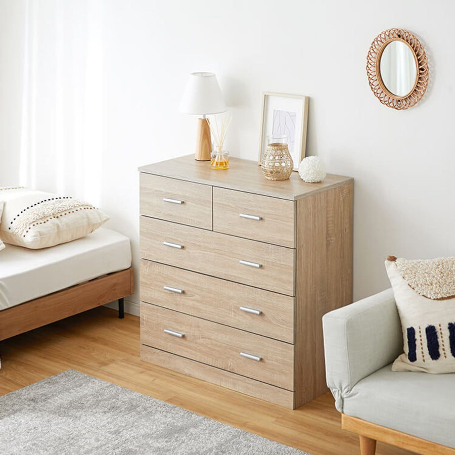 Large capacity storage chest with fully finished finish