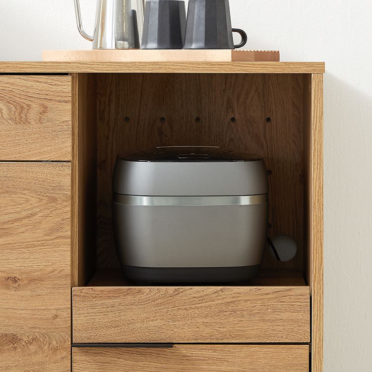 Woodgrain kitchen counter
