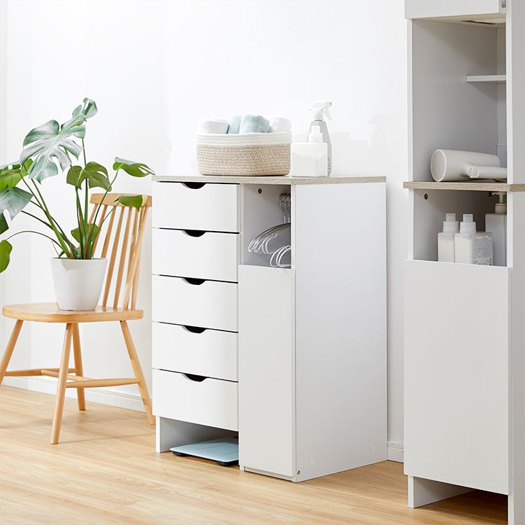 Laundry storage Laundry chest Towel storage Sanitary storage
