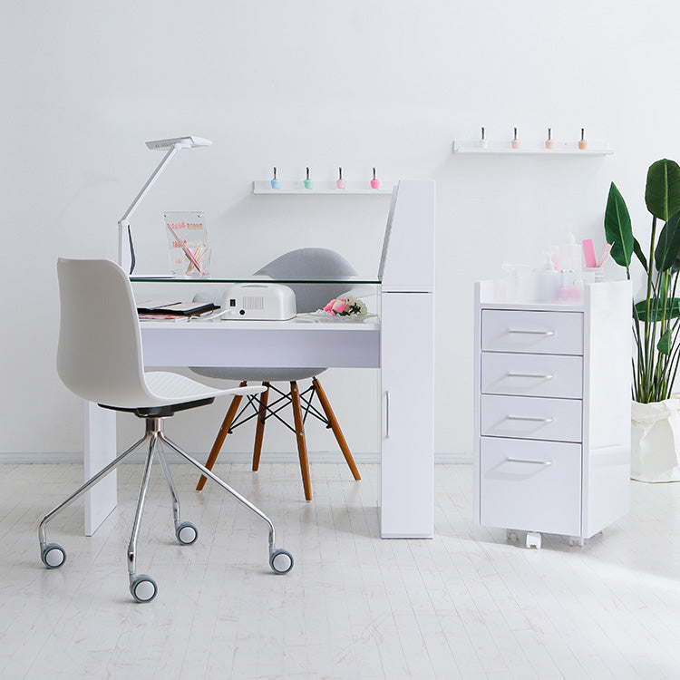 Nail desk with glass shelf, slim, glass top, wagon