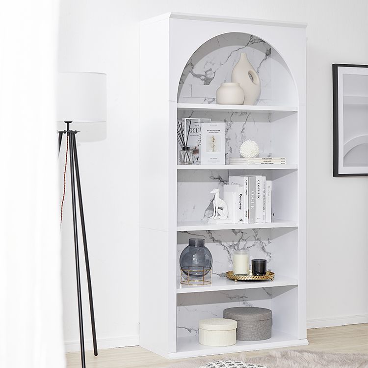Arched shelf with marble effect
