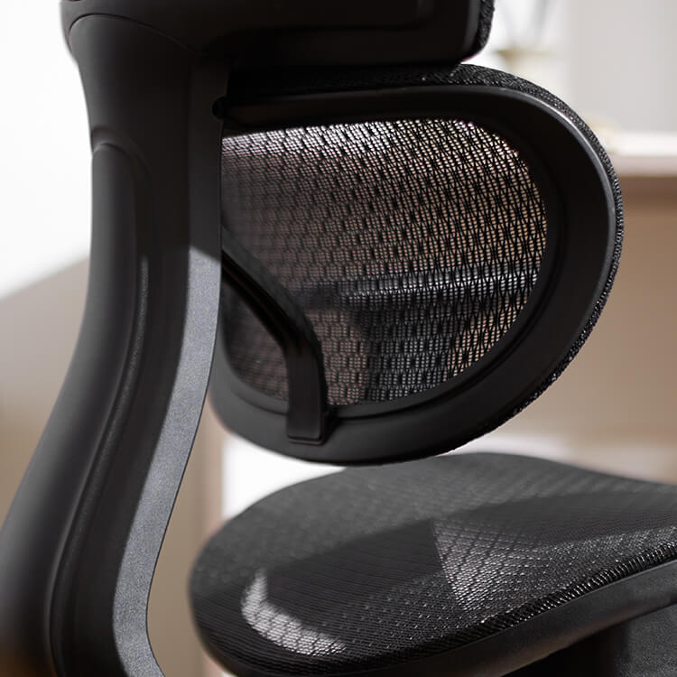 Mesh office chair