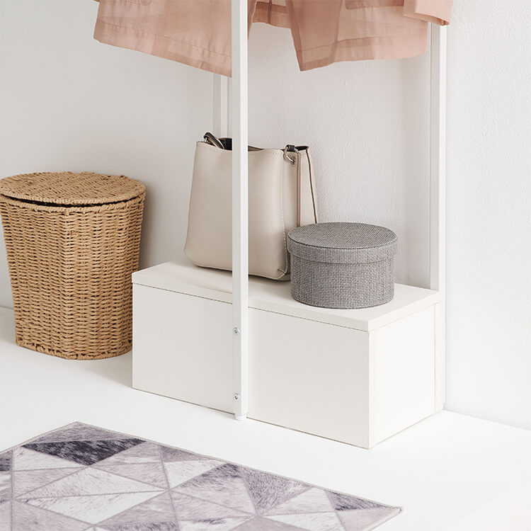 Compact entrance storage