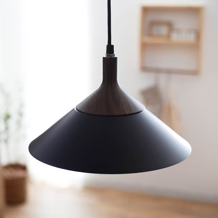 Pendant light, lighting, wood grain, Scandinavian style, LED bulb compatible