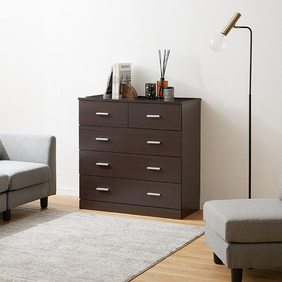 Large capacity storage chest with fully finished finish
