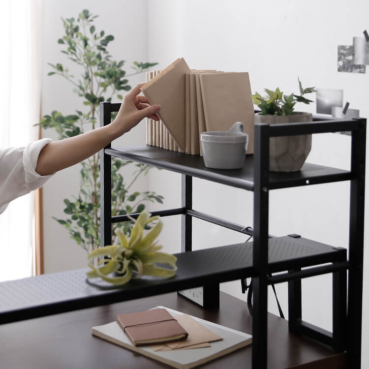 L-shaped desk with integrated rack, steel legs, wooden